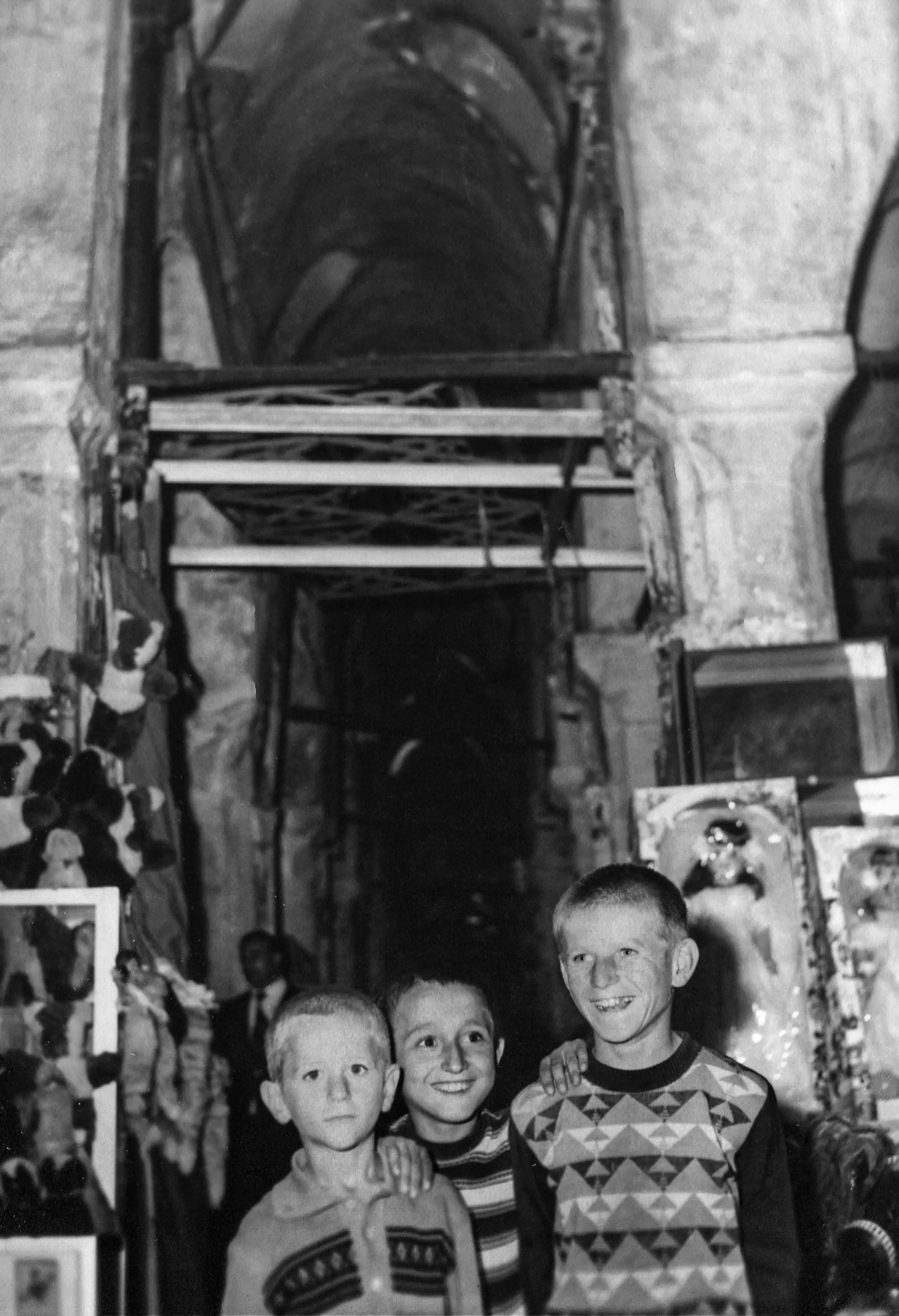 Istambul children at the Grand Bazaar in 1978
