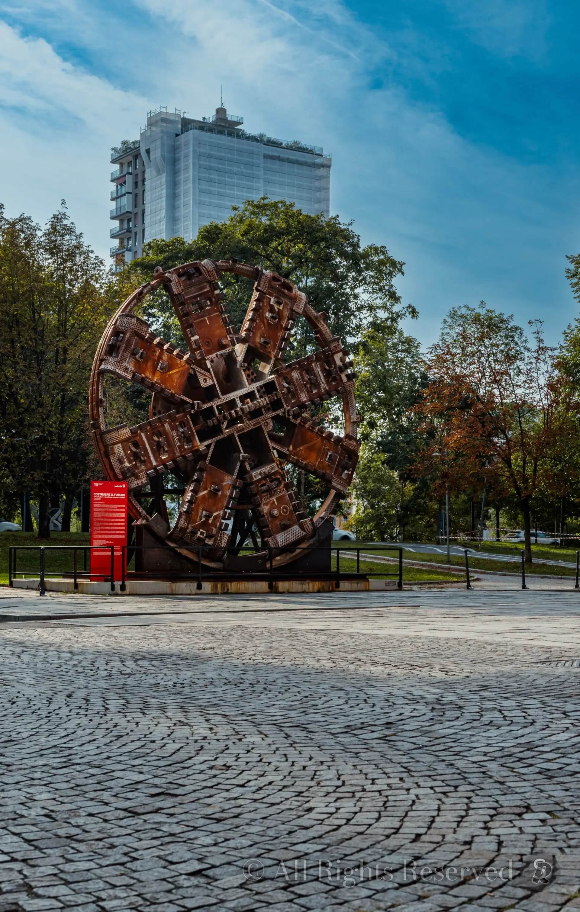 Triennale di Milano. La testa della Tbm Stefania, una delle 6 talpe che hanno scavato la Metro 4 di Milano